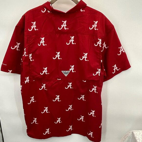 Columbia Alabama Crimson Tide Men's Large Red Short Sleeve Button-Up Shirt - Picture 5 of 6